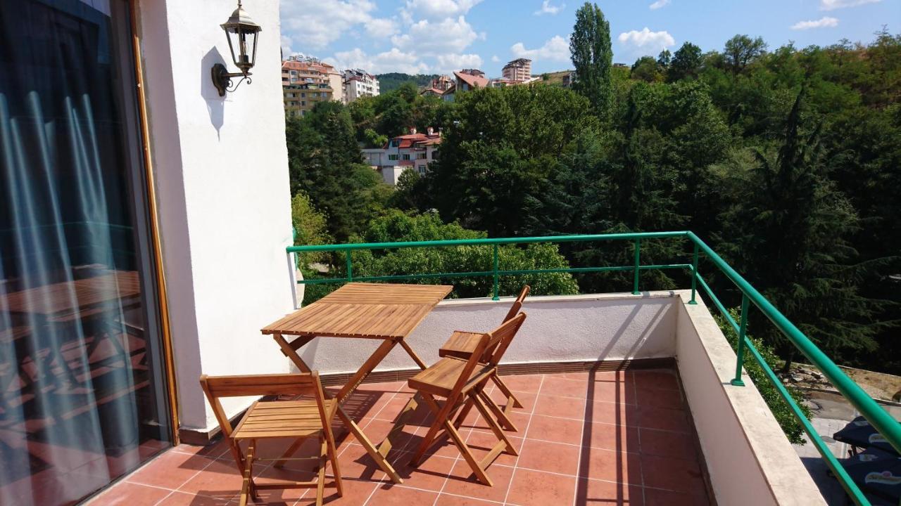 Park Apartments & Rooms Popovi Sandanski Buitenkant foto